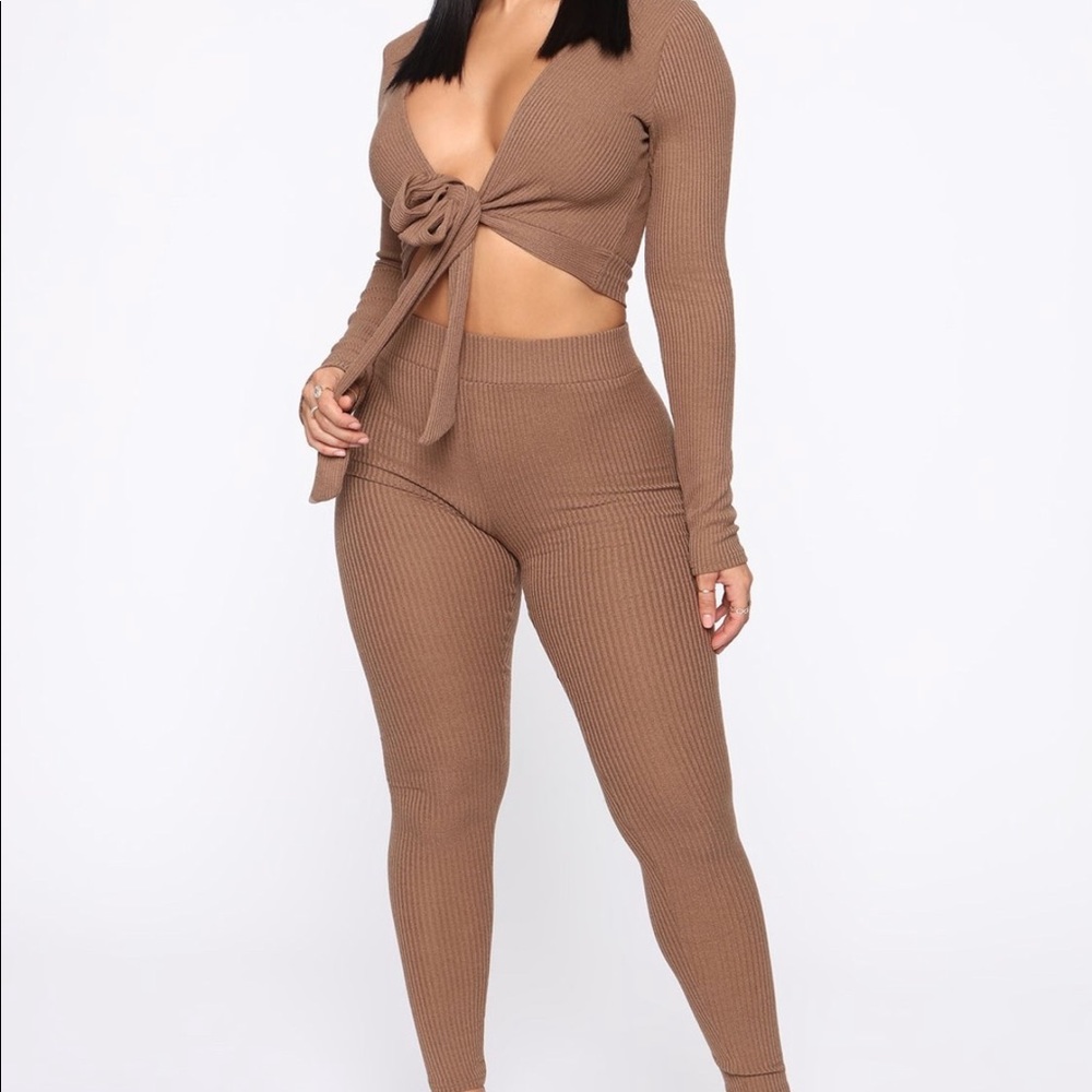 Fashion nova co ord two piece set brown worn once